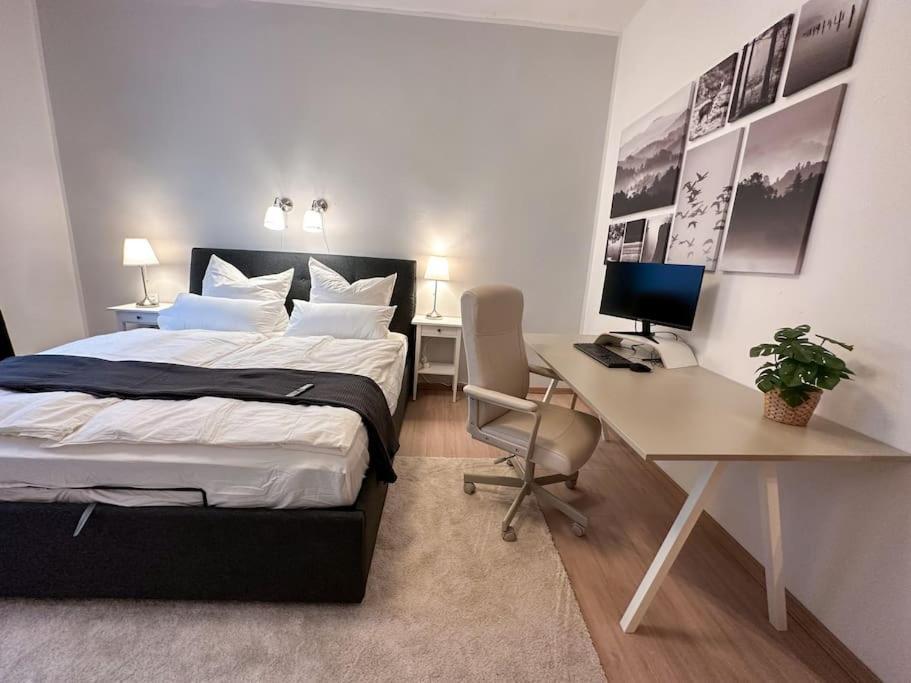 Modern City Apt. -With 2 Tv, Netflix And Work Desk Essen Esterno foto