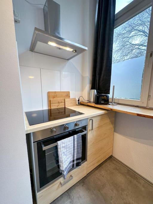 Modern City Apt. -With 2 Tv, Netflix And Work Desk Essen Esterno foto